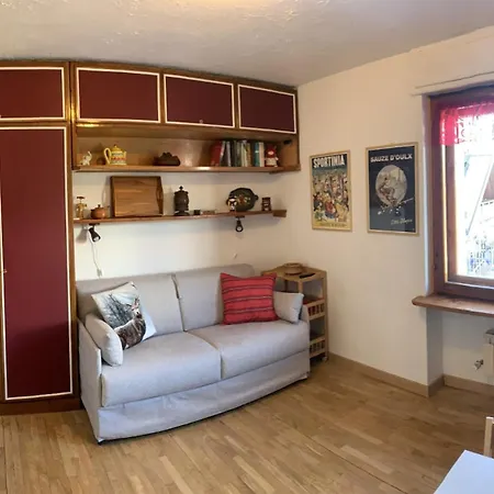 Apartament Seguret *